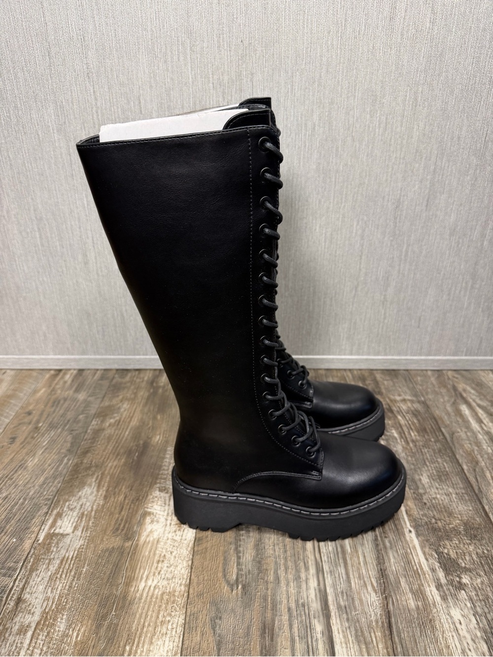 Steve Madden Black Lace-Up Knee-High Platform Boots Size 36=US 5.5-6 - Picture 8 of 16